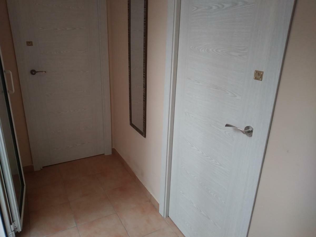 Apartamentos Con Patio Alicante Exterior photo